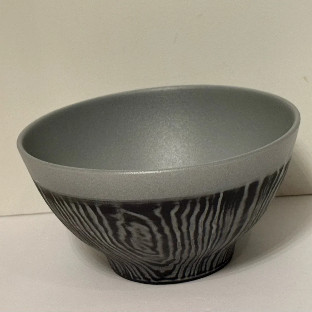 REVOL FRANCE BOWL PORCELAIN GRAY BLACK TEXTURED DESIGN HOME DINNERWARE DINING
